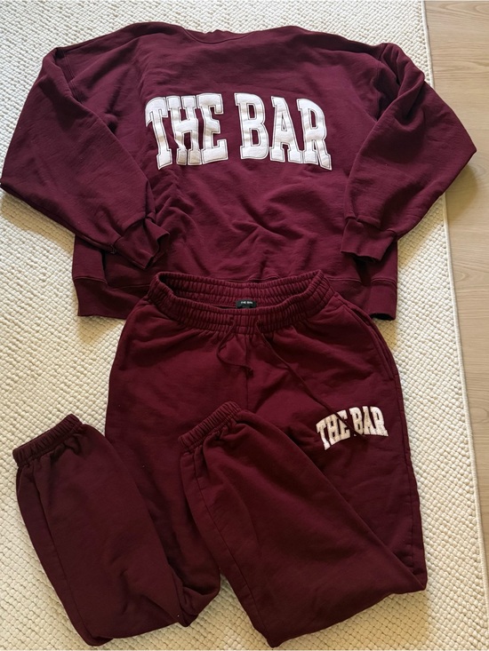 The Bar Tops - The Bar matching sweat set